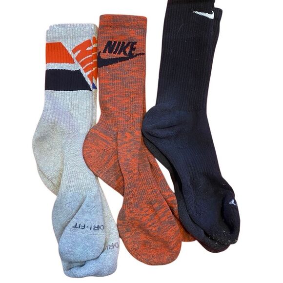 Nike set of 3 pair used kids socks - Picture 1 of 2